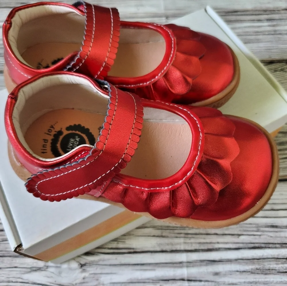 Livie and Luca Metallic Red Ruche Mary Jane Shoes NWOB